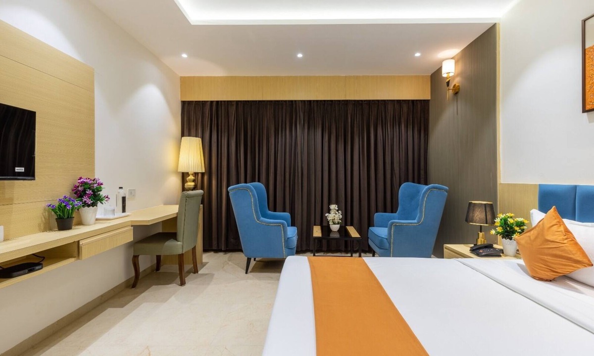 Bhopal Hotel | JANKI PALACE