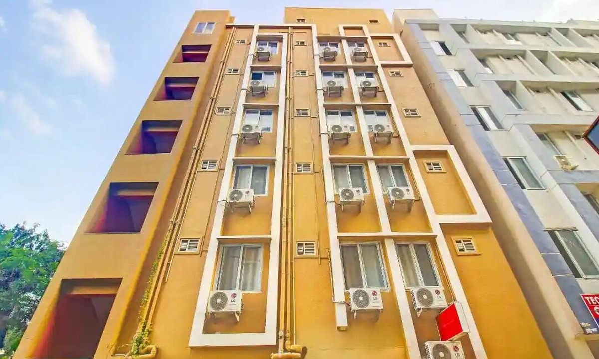 Kondapur Hotel | Jashwitha Mukkanti Homes
