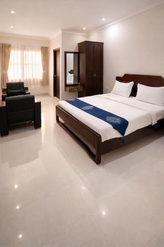 Madanapalle Hotel | JNR GRAND Hotel