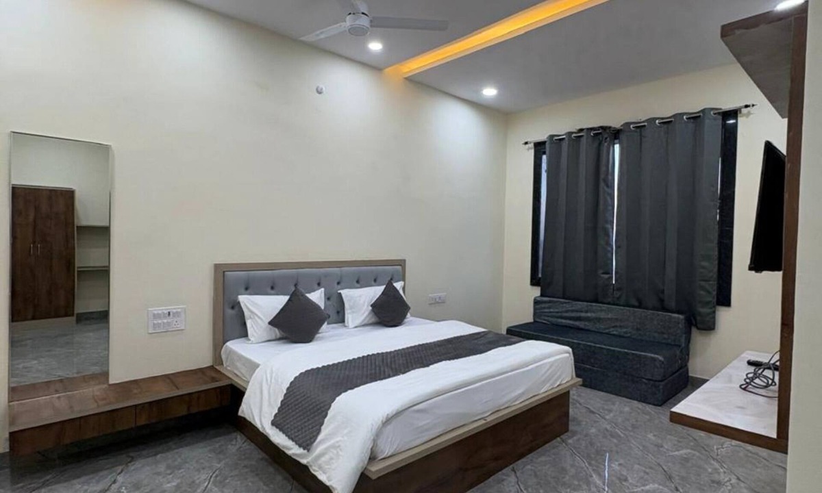 Ajmer Hotel | Jodhana Raj Hotel & Restaurant
