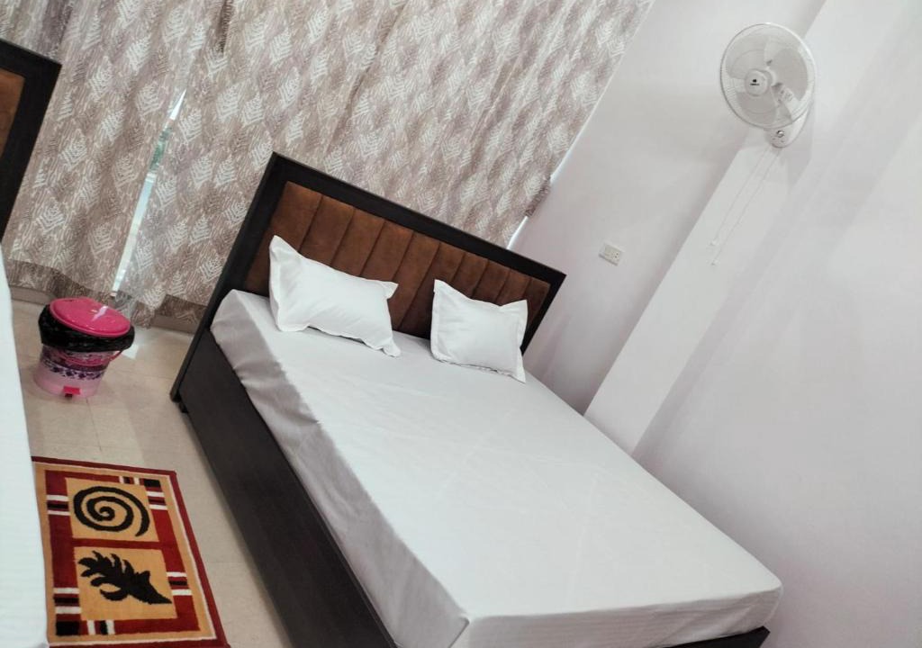 Shri Madhopur Hotel | jp hotel and restorent