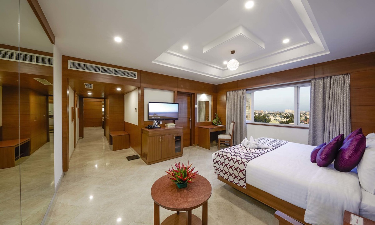 Arumbakkam Hotel | JP Hotel