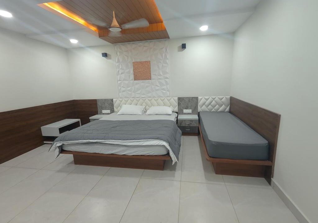Nalgonda Hotel | JSR Grand hotel and banquets