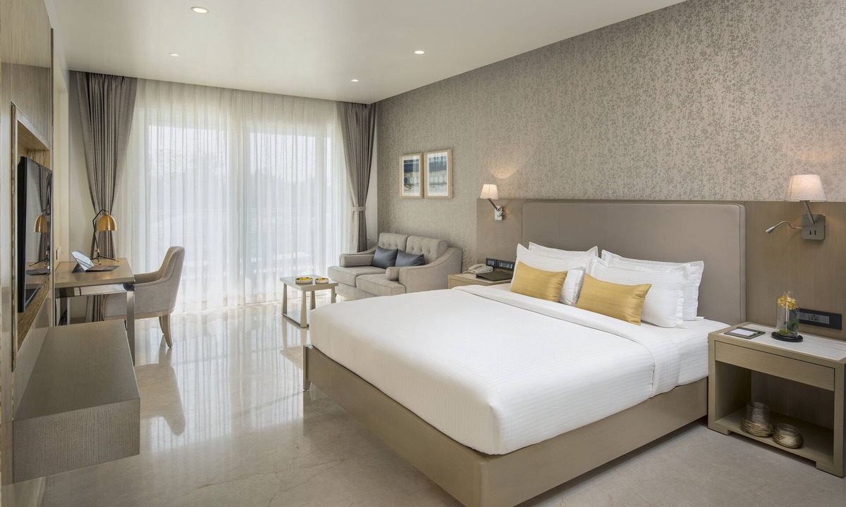 Vadodara Hotel | Kabir Hotel & Spa