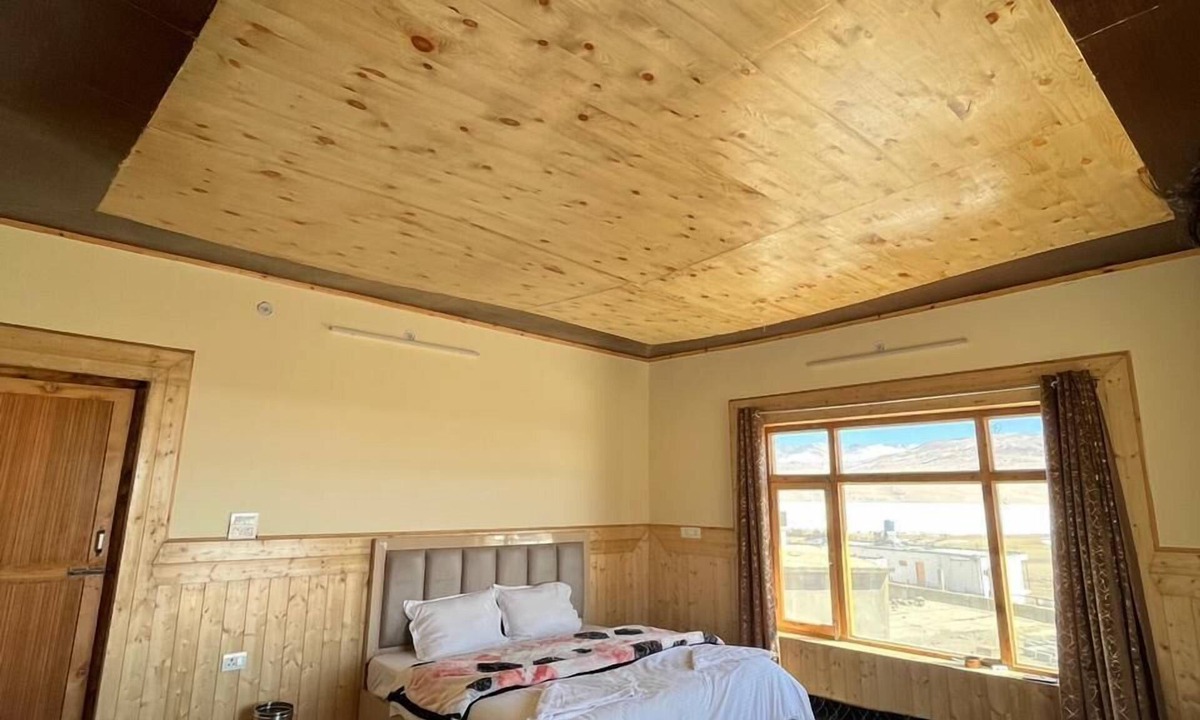 Karzok House | Kailash House - Tsomoriri Lake