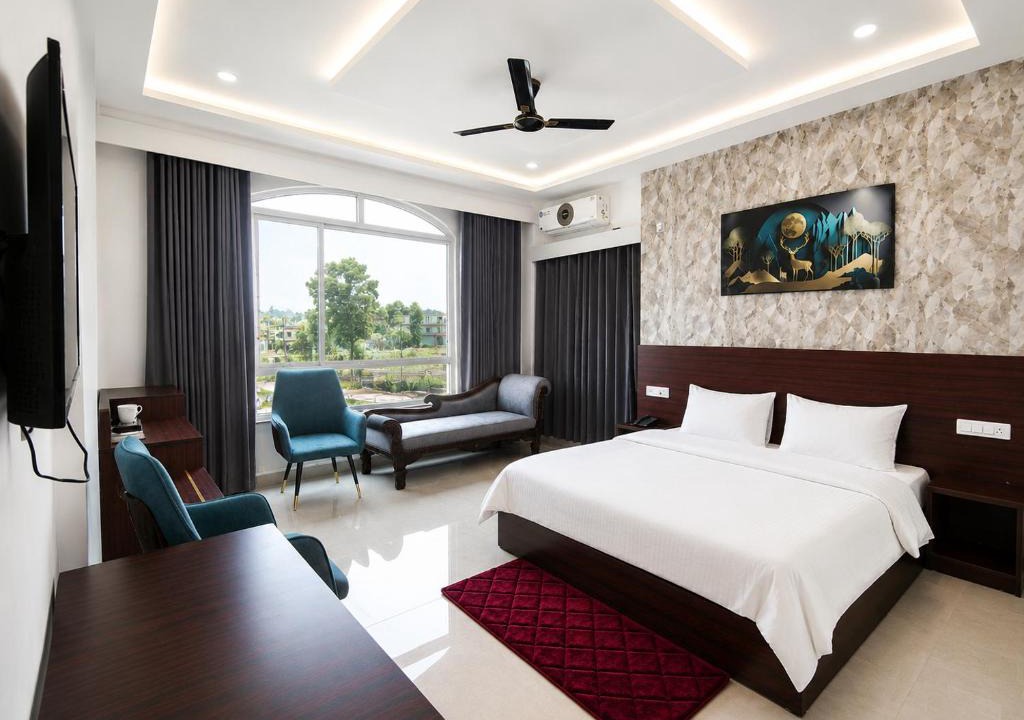 Sundarnagar Hotel | Kamaksha Palace