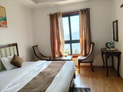 Tehri Hotel | Kamal Residency By UK SEASON Kanatal