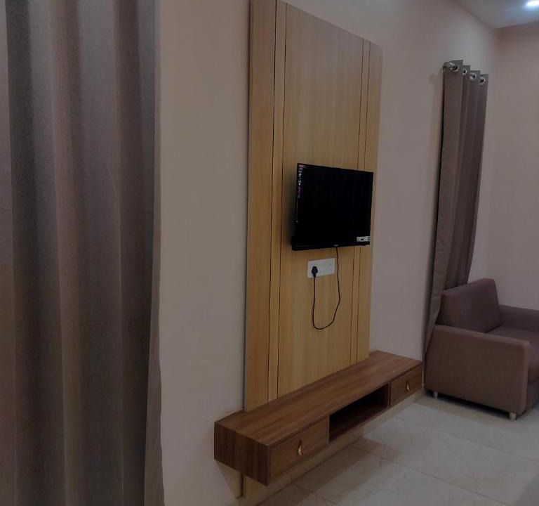 Dhaulpur Hotel | Kanti empire