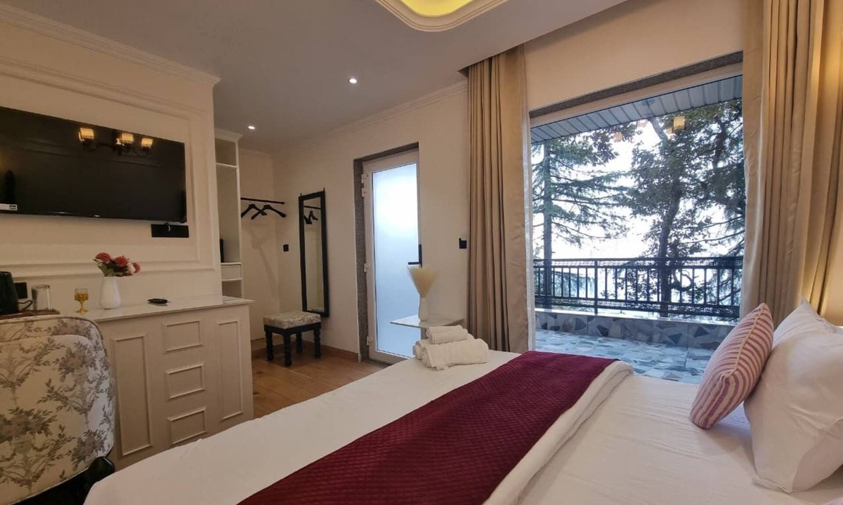 Dalhousie Bed & Breakfast | Kavin Akasa - The Mall