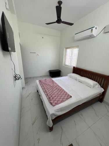 Vriddhachalam Hotel | KKR RESIDENCY ac