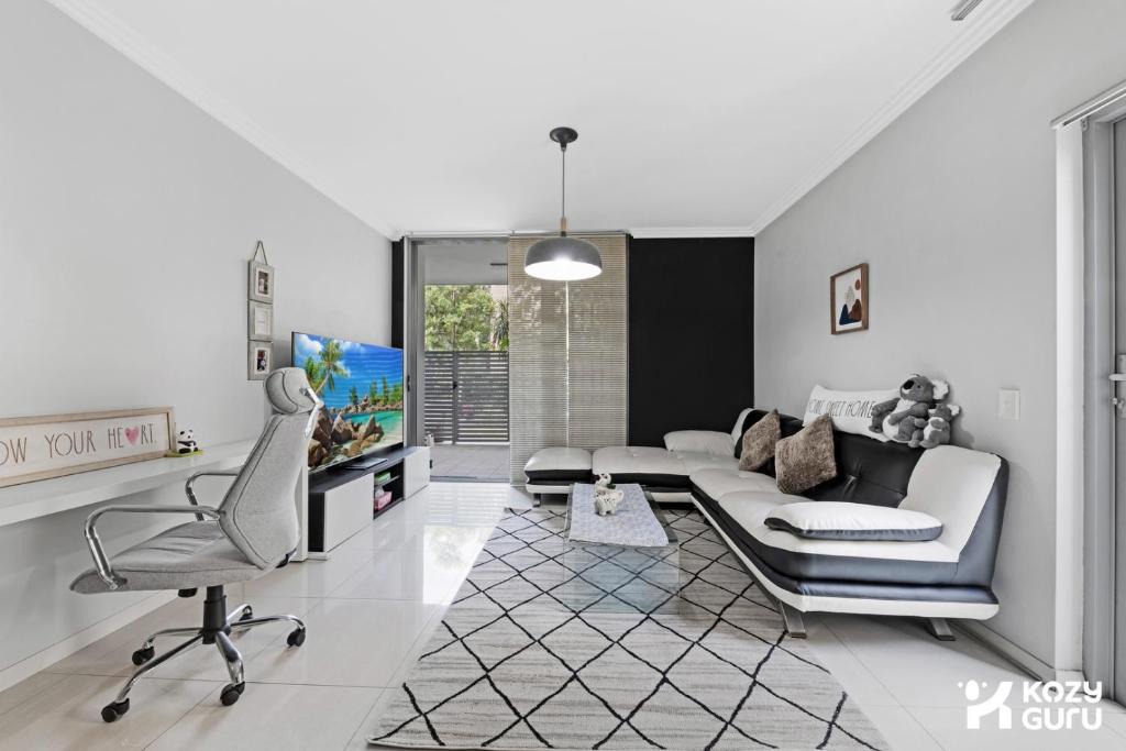 Ryde Apartment | KozyGuru | Ryde | Cosy 2Bed Apt | Free Parking