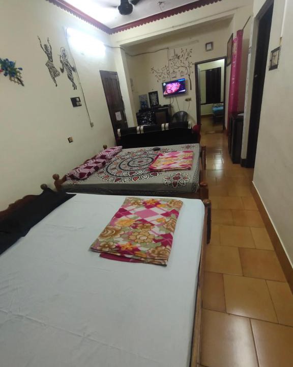 Kuppaayil Apartment | KRISHNA ROYAL Temple view