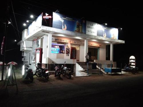 Durgapur House | La Drizzle