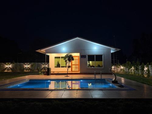 Garhmukteshwar Villa | La Vida Estate Farm