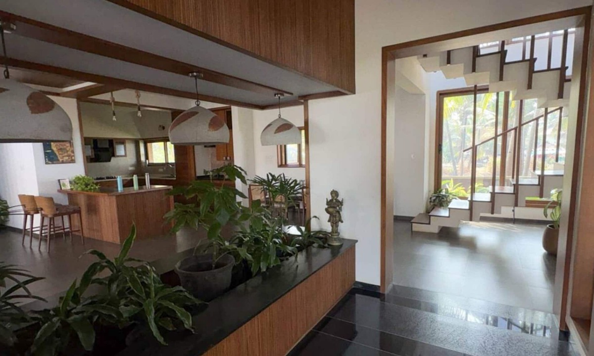 Inna House | Lahari by Hireavilla - Chic 4BR Beachfront Villa