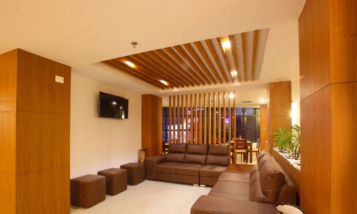 Edapalli Hotel | Laimar Suites