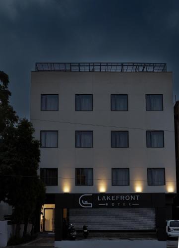 Mathura Hotel | Lakefront Hotel by Brijwasi