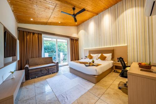 Ramnagar Resort | Leafy Lush Resort and Spa