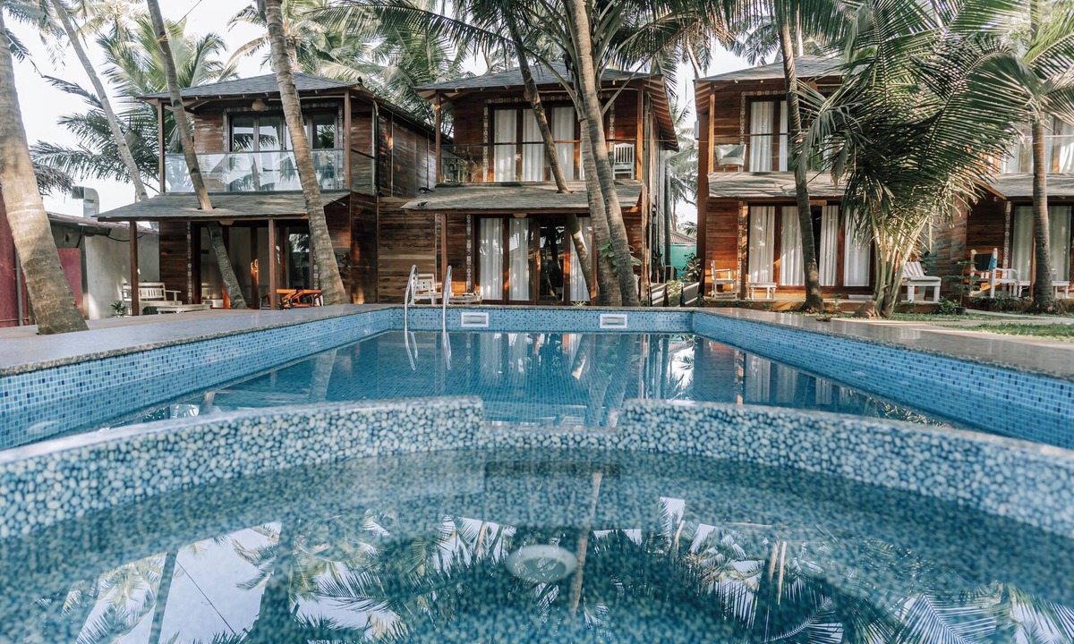Morjim Hotel | Leela Cottages