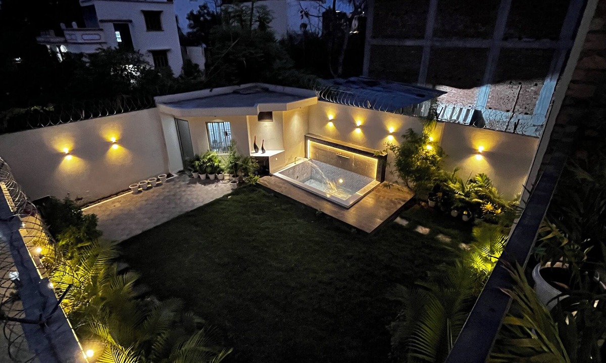 Sarnath Villa | Leela Villa, 2BHK Villa with Pvt Pool, Garden, Bonfire and caretaker