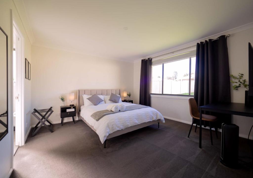 Dubbo Villa | Little Manhattan - Dubbo
