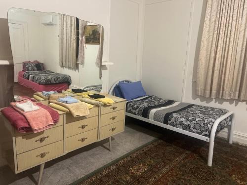 Lockhart Hotel | Lockhart Railway Hotel