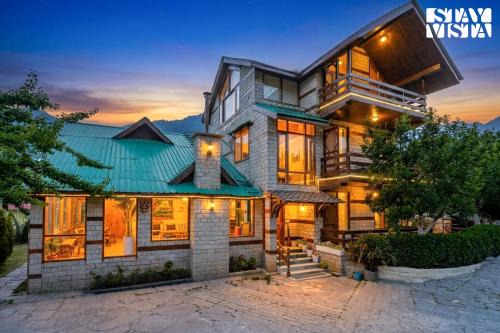 Manali Villa | Lost in the Alps by VEO - Part of StayVista