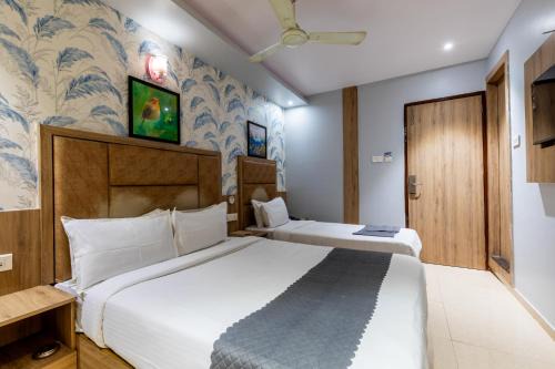 Sakinaka Bed & Breakfast | Lotus Grand Mumbai Near International Airport