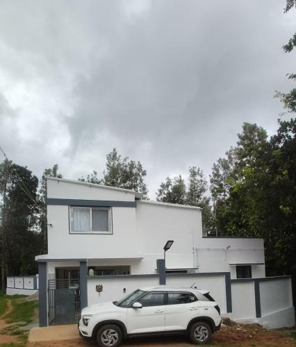 Namakkal Cabin | Lucky Hill guest house