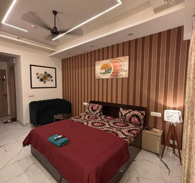 Greater Noida Apartment | Luxury Studio Apartment