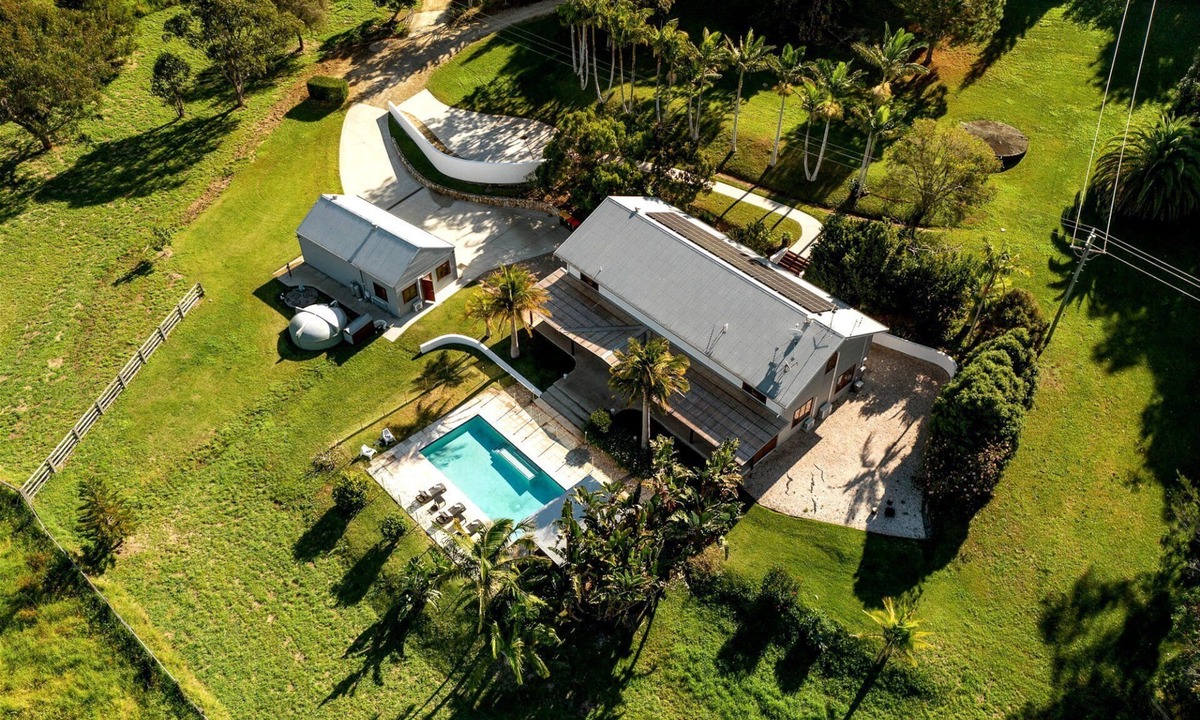 Myocum House | Luxury Villas Wandarra - family hinterland home