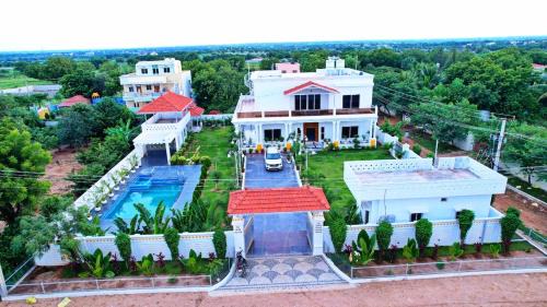 Chevella Villa | Maa Stays - KK Farm Palace