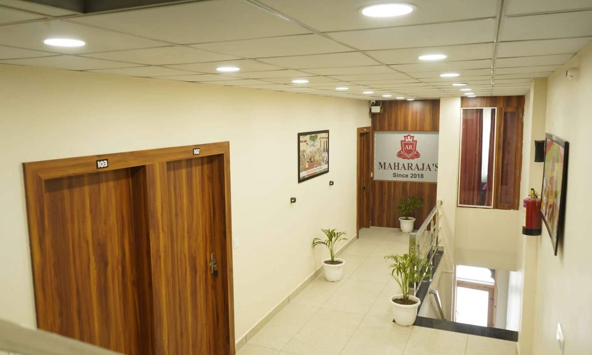 Ratia Hotel | Maharaja Hotel and Restaurant