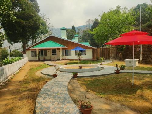 Kurseong Cabin | Maharanee Bungalow Darjeeling