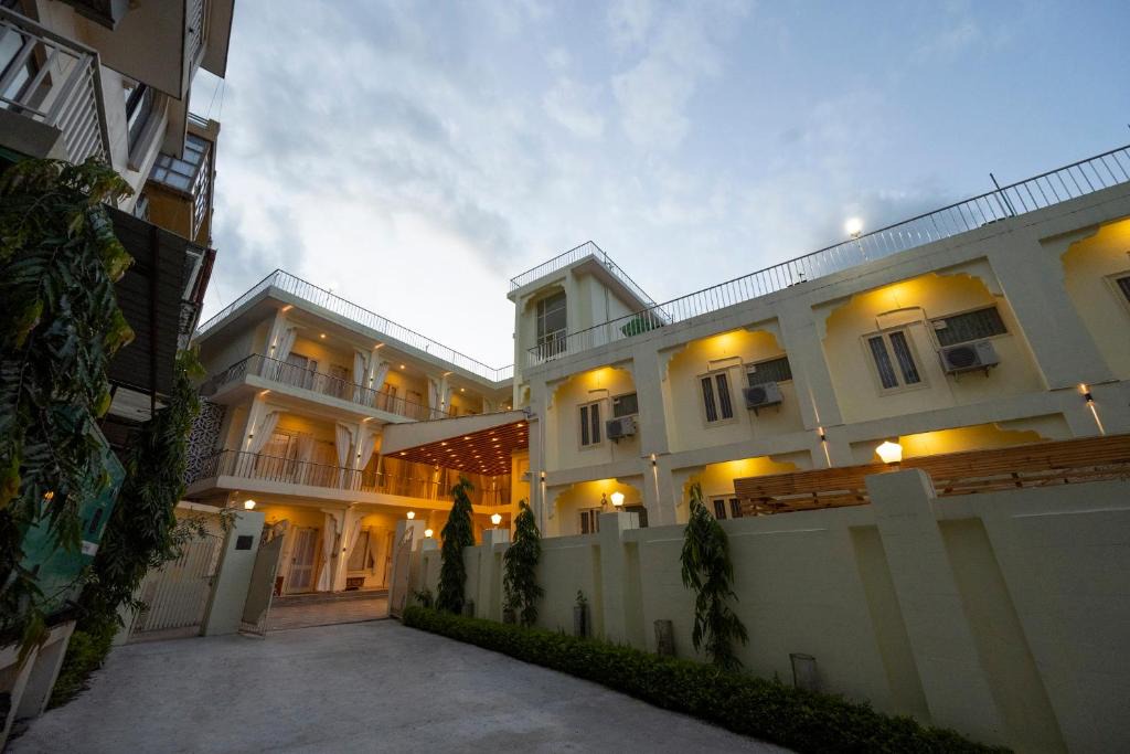 Tapovan Hotel | Maharishi Ayurveda-Boutique Wellness Retreat