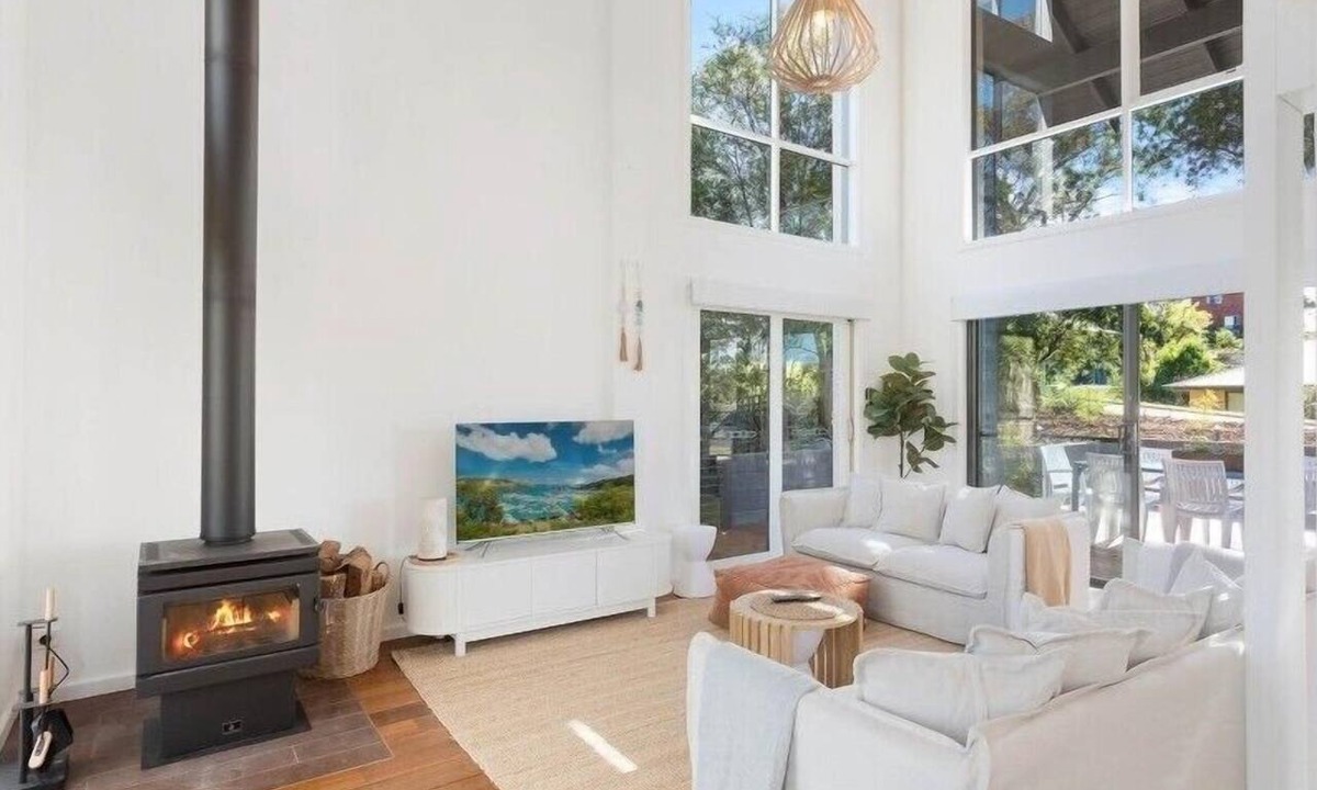 Tathra House | Maisie's by Holiday Management Co.
