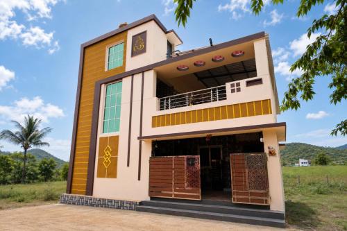 Hogenakkal House | Malar Resort