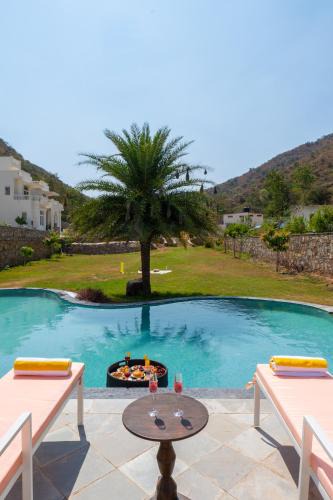 Nimbahera Villa | Mandovar Mountain Valley Retreat Pet-friendly Suite In a Private Estate with Shared Pool, Garden, Restaurant & Hill Views