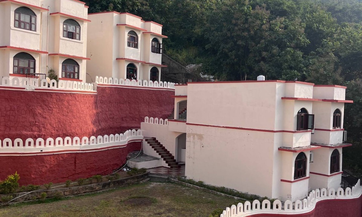 Shamlaji Hotel | Mangal Murti Hotels Pvt. Ltd.