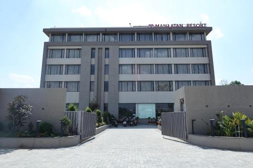 Narsinghgarh Hotel | Manratan Resort