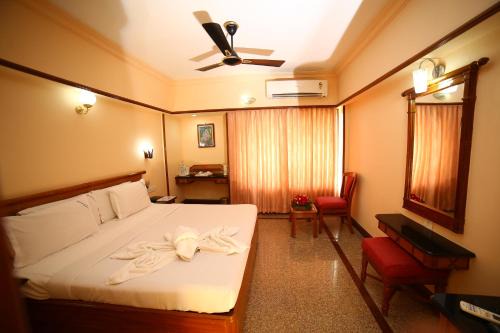 Guruvayur Hotel | Mayura Residency