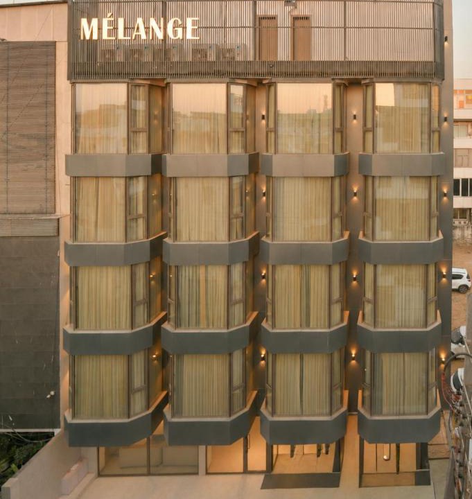 Gurugram Hotel | Melange Hotel - Golf course road