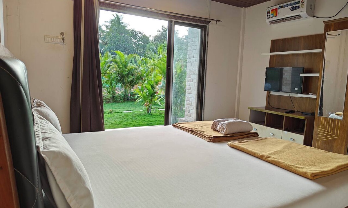 Arambol Resort | Mermaid Avisa