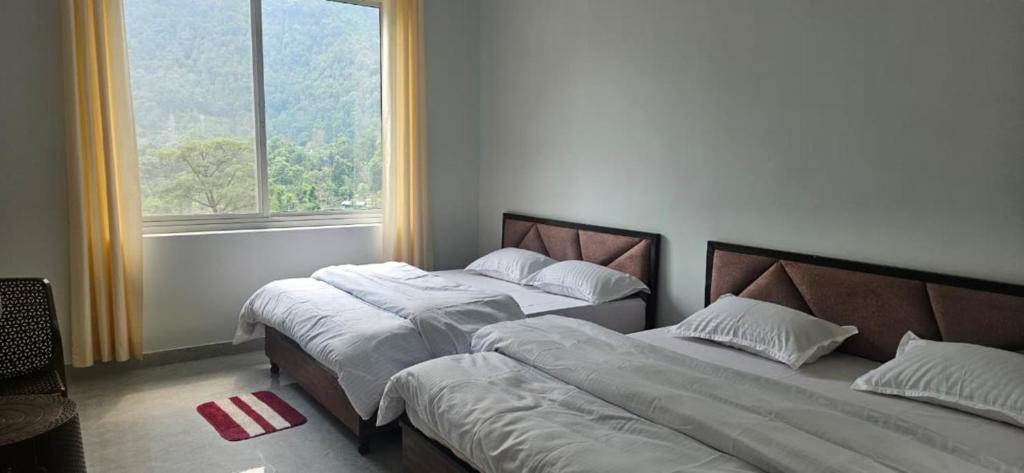 Dugalbitta Hotel | Mishra Ji Homestay and Restaurant