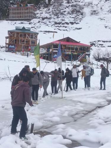 Kullu Bed & Breakfast | Monk Hut