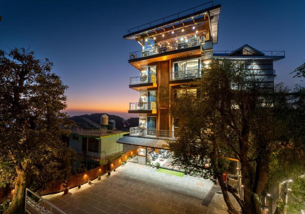 Bhagsu Nag House | Moustache Select Mcleodganj