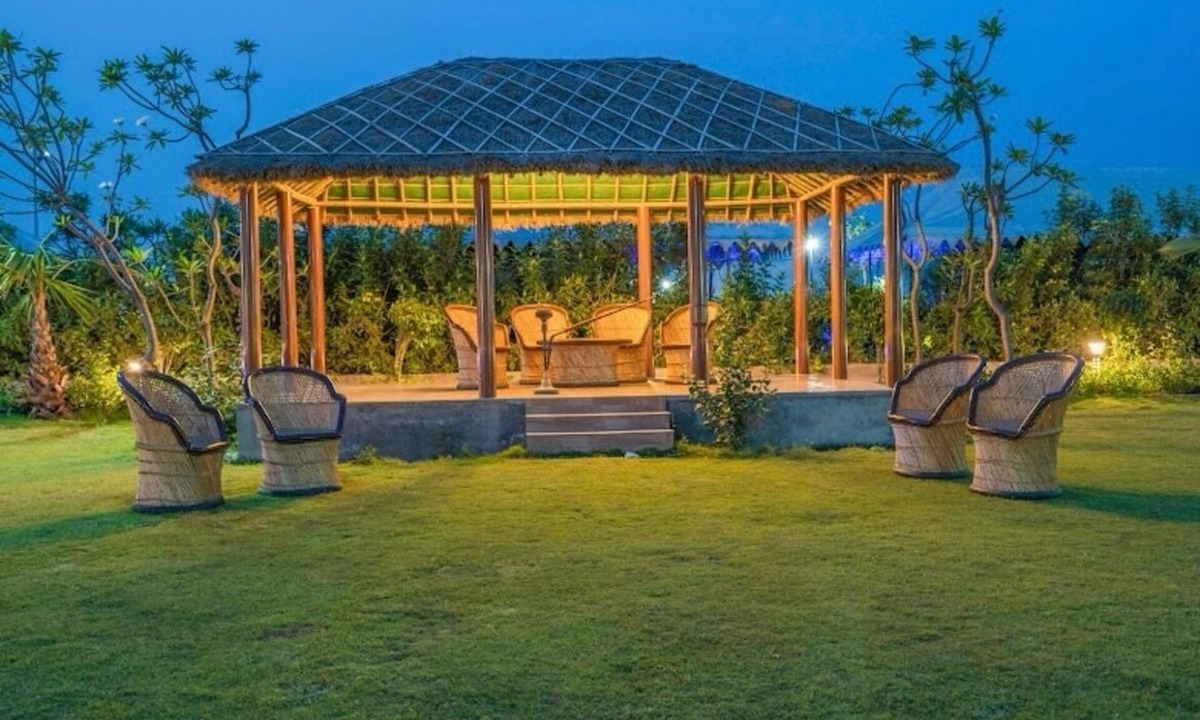 Ghaziabad Hotel | MST Farm & Resort