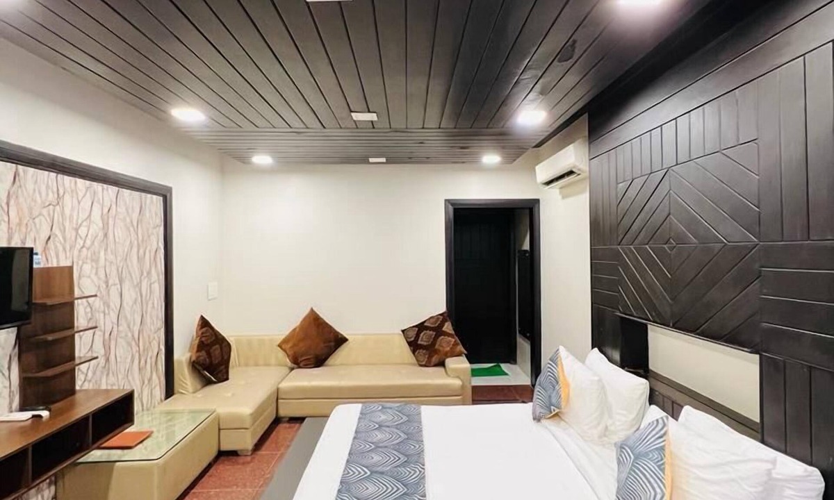 Alwar Hotel | Naman Bagh