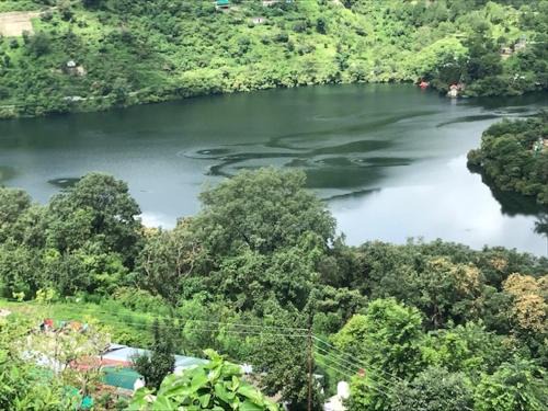 Naukuchiyatal House | Narayana Lake Hide Out