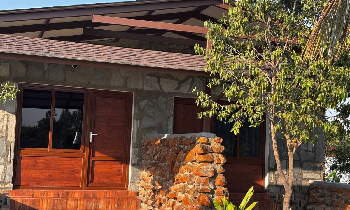 Sidlaghatta Hotel | Nature's Resort